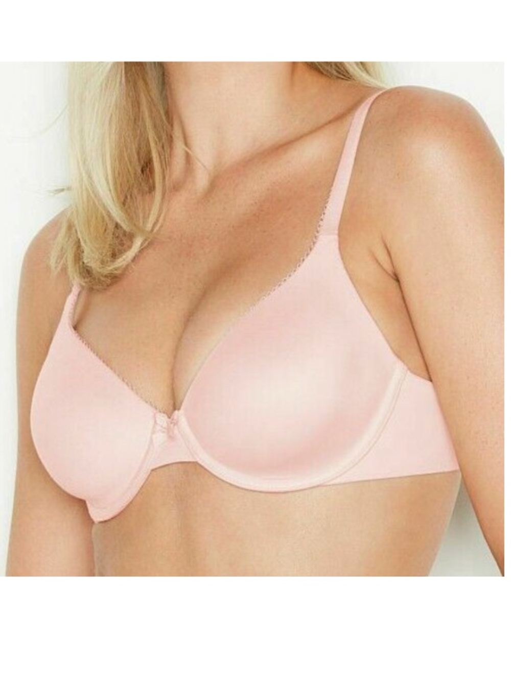 VICTORIA’S SECRET Body By Victoria Push-Up Bra Millennial Pink 34D